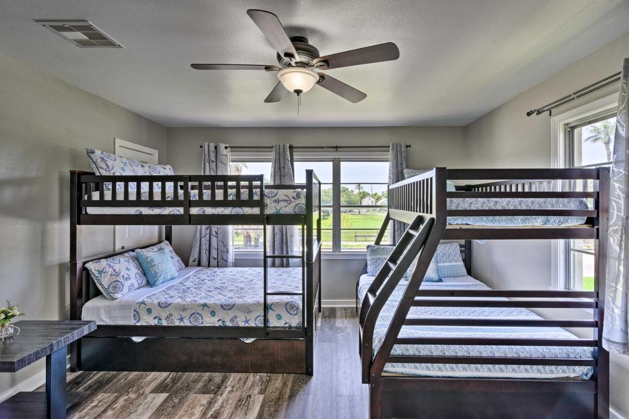 Spacious And Modern Family Duplex In Galveston! Экстерьер фото